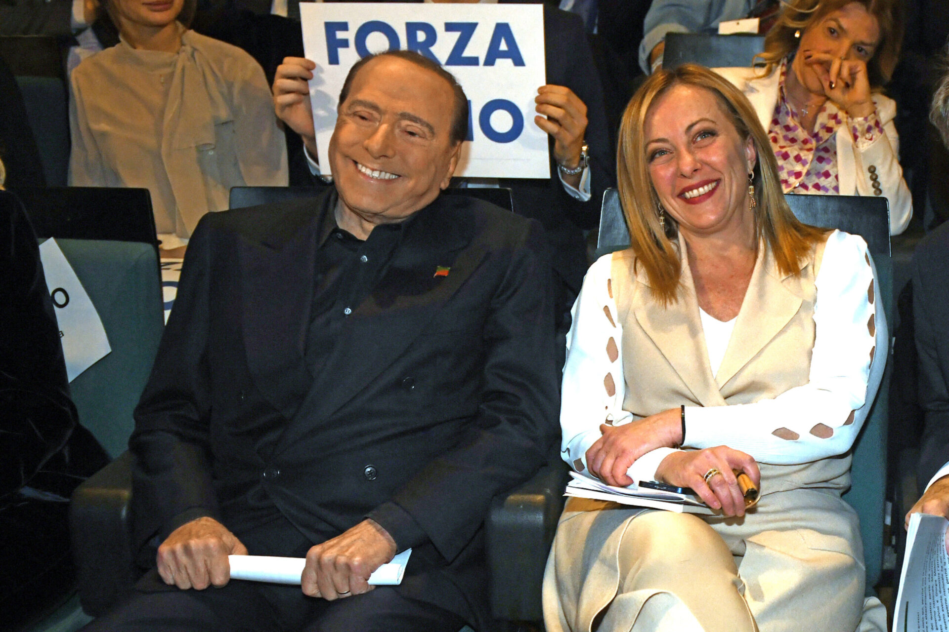 un-anno-fa-se-ne-andava-silvio-berlusconi.-meloni:-“ha-lasciato-un-segno-indelebile”