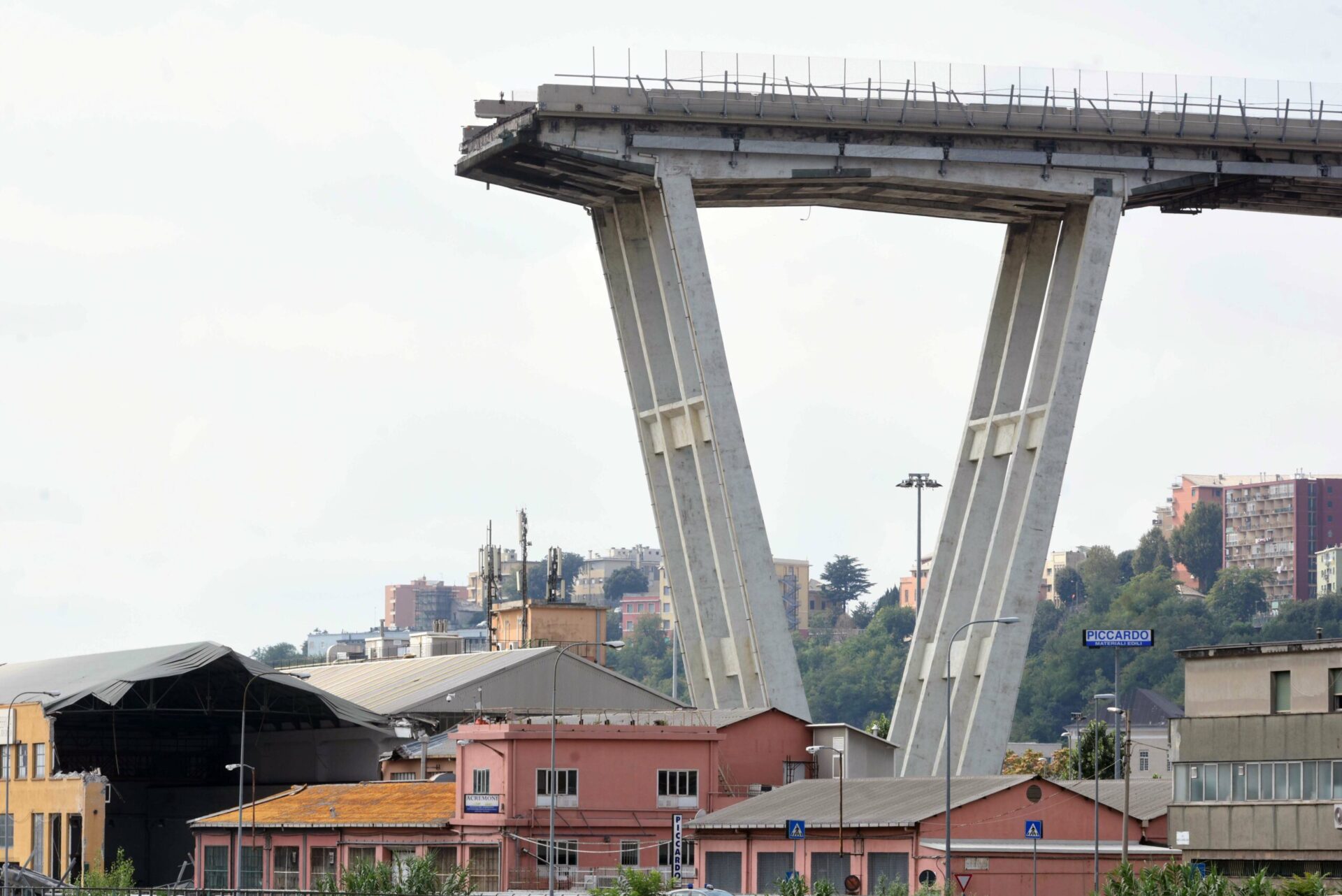 ponte-morandi,-mattarella:-“le-responsabilita-siano-definitivamente-accertate”